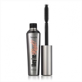 benefit they're real! mascara