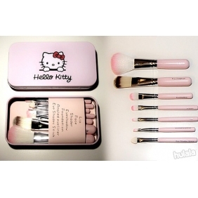 hello kitty brush set