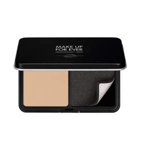 MAKE UP FOREVER MATTE VELVET SKIN COMPACT