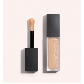 Huda Beauty FauxFilter Luminous Matte Concealer