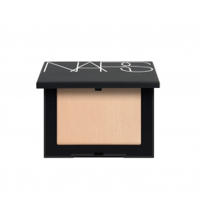 NARS LIGHT REFLECTING™ SETTING POWDER - PRESSED