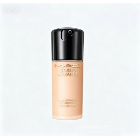 STUDIO RADIANCE SERUM-POWERED™ FOUNDATION