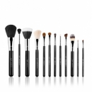 Sigma Make Me brush Essential Kit in black