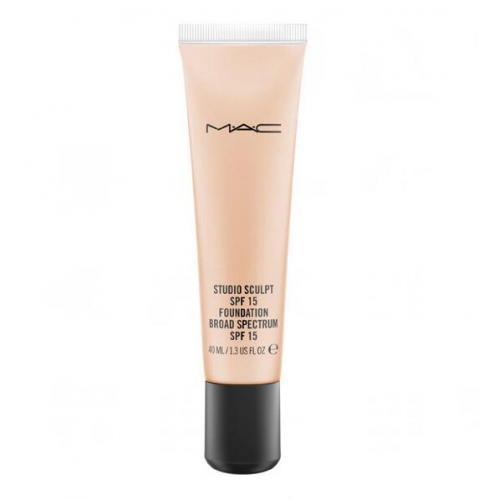 MAC Studio Sculpt SPF 15 Foundation